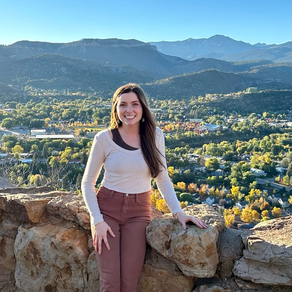 Meet your Posher, Carly